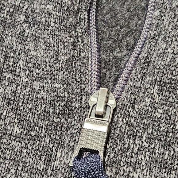 Nautica Sweater Size XL Color Gray Charcoal Zip On Front - Picture 5 of 12